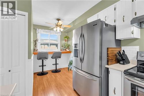 99 Lynden Circle, Georgetown, ON - Indoor Photo Showing Kitchen