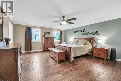 2371 Pathfinder Drive, Burlington, ON - Indoor Photo Showing Bedroom