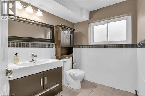 197 Autumn Hill Crescent, Kitchener, ON - Indoor Photo Showing Bathroom