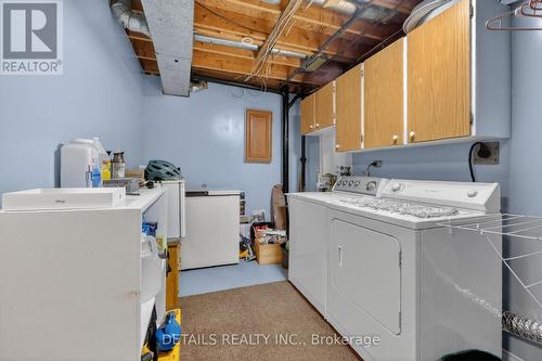 1029 Avignon Court, Ottawa, ON - Indoor Photo Showing Laundry Room
