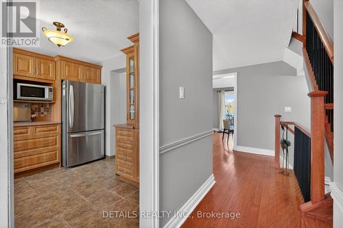 1029 Avignon Court, Ottawa, ON - Indoor Photo Showing Kitchen