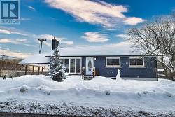 MAIN FLOOR - 59 JACOBSON AVENUE  St. Catharines (Glendale/Glenridge), ON L2T 3A2