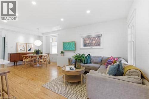 73 Arkell Street, Hamilton, ON - Indoor Photo Showing Living Room