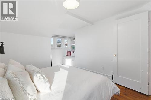73 Arkell Street, Hamilton, ON - Indoor Photo Showing Bedroom