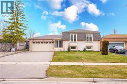 305 PINEGROVE Road Oakville, ON L6K 3P8