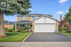 4085 TWINE CRESCENT  Mississauga, ON L4Z 1E8