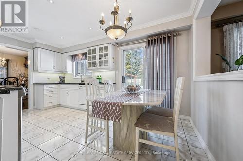 Eat-in Kitchen - 4085 Twine Crescent, Mississauga, ON - Indoor
