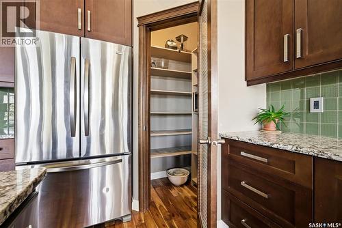 4522 Brass Crescent, Regina, SK - Indoor Photo Showing Kitchen With Upgraded Kitchen