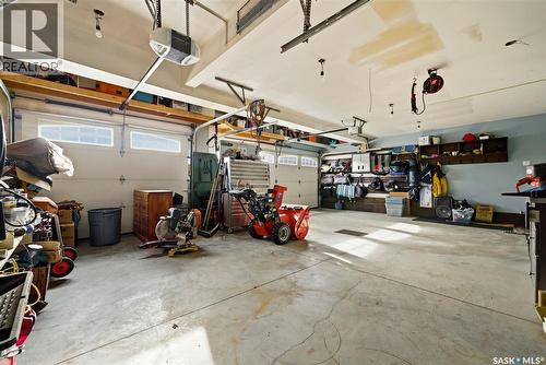 4522 Brass Crescent, Regina, SK - Indoor Photo Showing Garage