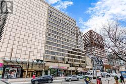 403 - 900 YONGE STREET  Toronto, ON M4W 3P5