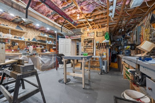 Atelier - 252 Ch. Cambria, Gore, QC - Indoor Photo Showing Basement