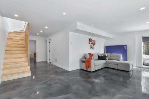 Salle de jeux - 7475 Ch. Beaulieu, Saint-Damien, QC - Indoor