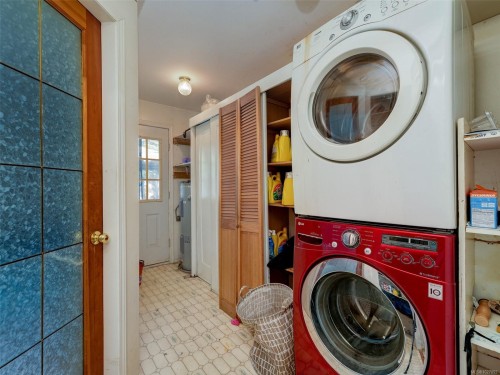 2814 Carlow Rd, Langford, BC 