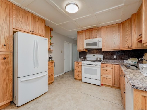 2814 Carlow Rd, Langford, BC 