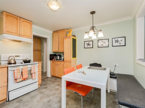 2818 Carlow Rd, Langford, BC 