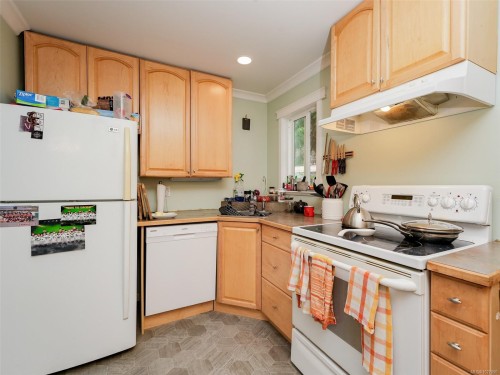 2818 Carlow Rd, Langford, BC 