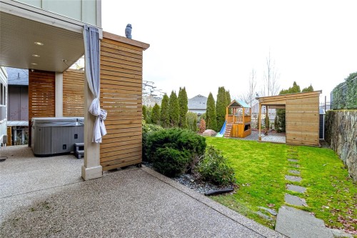 2344 Nicklaus Dr, Langford, BC 