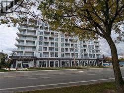500 PLAINS Road E Unit# PH 05  Burlington, ON L7T 0C8