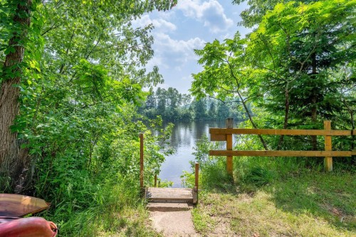 Vue sur l'eau - 1932 Ch. De La Pointe-Bourgeois, La Conception, QC - Outdoor