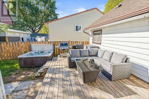 284 Ivon Avenue, Hamilton, ON - Outdoor With Deck Patio Veranda With Exterior