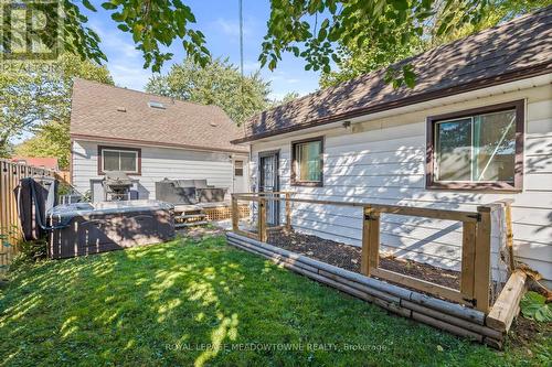 284 Ivon Avenue, Hamilton, ON - Outdoor With Deck Patio Veranda