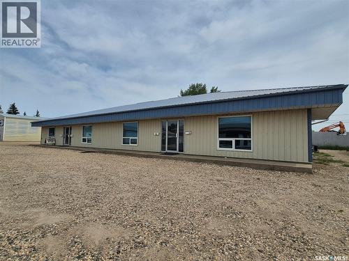 24 12Th Street Ne, Weyburn, SK 