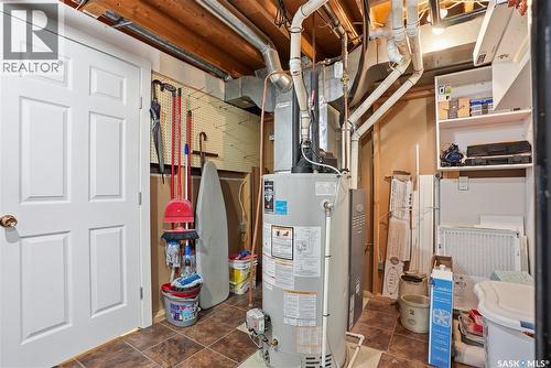 66 Confederation Crescent, Saskatoon, SK - Indoor Photo Showing Basement
