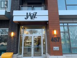 403 - 457 PLAINS ROAD  Burlington, ON L7T 0B8