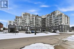 519 - 412 SILVER MAPLE ROAD  Oakville, ON L6H 7X8