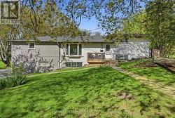 22 ROSEBOUGH STREET  Hamilton, ON L9H 5C5
