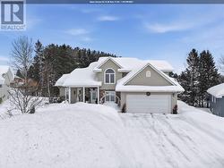 6 Millstream DR  Sault Ste. Marie, ON P6B 6L7