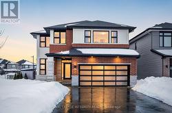 970 ISLINGTON WAY  Ottawa, ON K1T 0T9