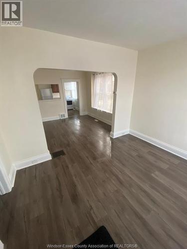 1231 Windsor, Windsor, ON - Indoor Photo Showing Other Room