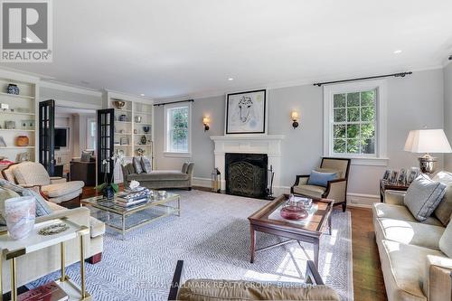 525 Piccadilly Avenue, Ottawa, ON - Indoor Photo Showing Living Room With Fireplace