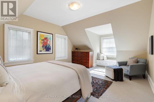 525 Piccadilly Avenue, Ottawa, ON - Indoor Photo Showing Bedroom