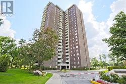 2303 - 10 MUIRHEAD ROAD  Toronto, ON M2J 4P9