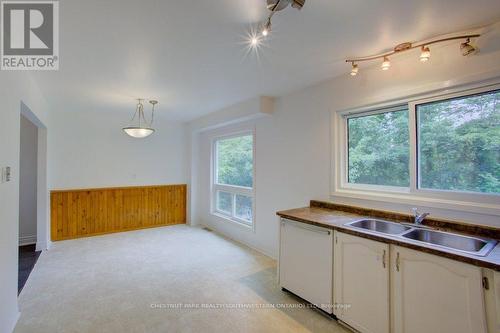 36 Fox Run, Barrie, ON - Indoor Photo Showing Kitchen With Double Sink