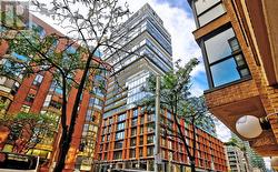 504 - 60 COLBORNE STREET  Toronto, ON M5E 1E3