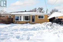 55 MCINTYRE CRESCENT  Halton Hills, ON L7G 1N5