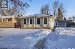 62 Vernon CRESCENT  Regina, SK S4R 7P5