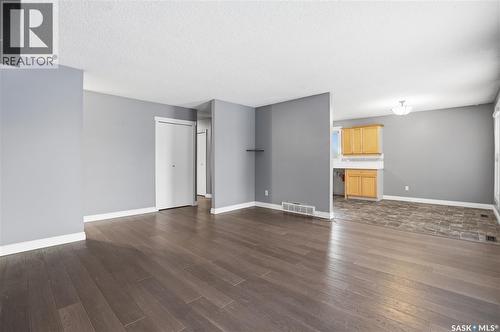 62 Vernon Crescent, Regina, SK - Indoor Photo Showing Other Room
