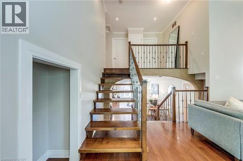 5281 Cindy Lane, Burlington, ON - Indoor Photo Showing Other Room