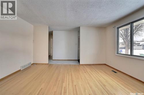 14 Deergrove Crescent, Regina, SK - Indoor Photo Showing Other Room