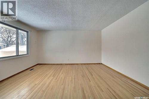 14 Deergrove Crescent, Regina, SK - Indoor Photo Showing Other Room