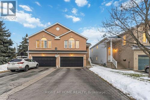 4 CASTLE GLEN CRESCENT  Ottawa, ON K2L 4H1
