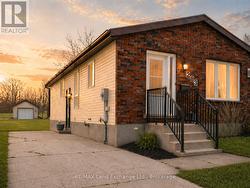 283 BRICKER STREET Saugeen Shores, ON N0H 2C1