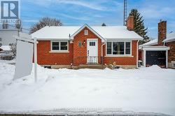 623 SHERRING STREET  Cambridge, ON N3H 2X1
