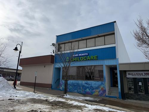 B 5108  51 St, Drayton Valley, AB 