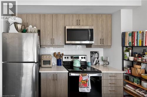 16 Markle Crescent Unit# 509, Ancaster, ON - Indoor Photo Showing Kitchen