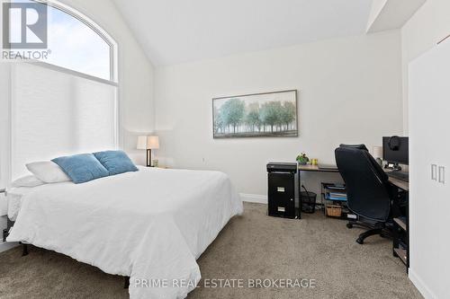 15 Compass Trail, Central Elgin, ON - Indoor Photo Showing Bedroom
